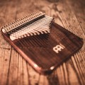 Kalimba MEINL 21 tonów (czarny orzech) + etui  06