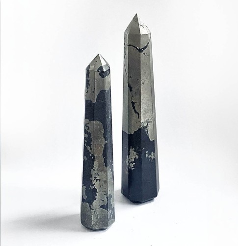piryt-słupek-obelisk-naturalny.jpg