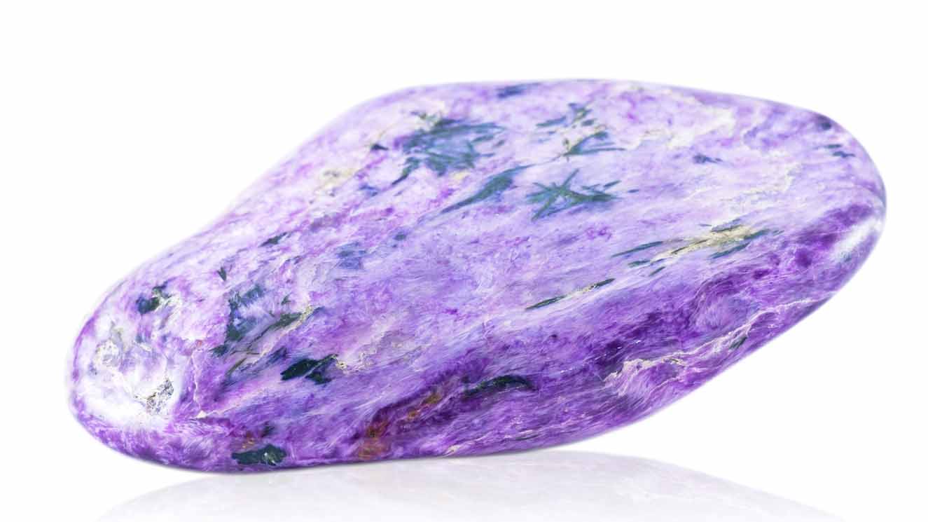 Moc kamieni: Czaroit i jego tajemnica